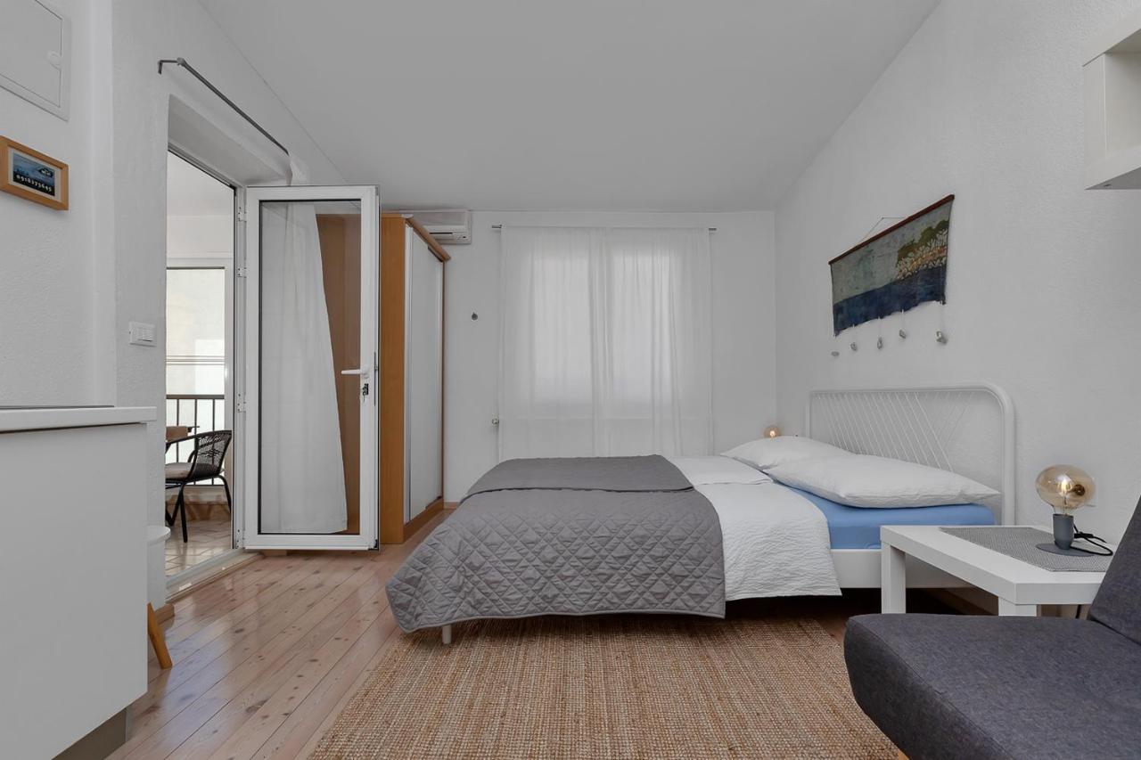 Apartments & Rooms Rica Makarska Exteriör bild